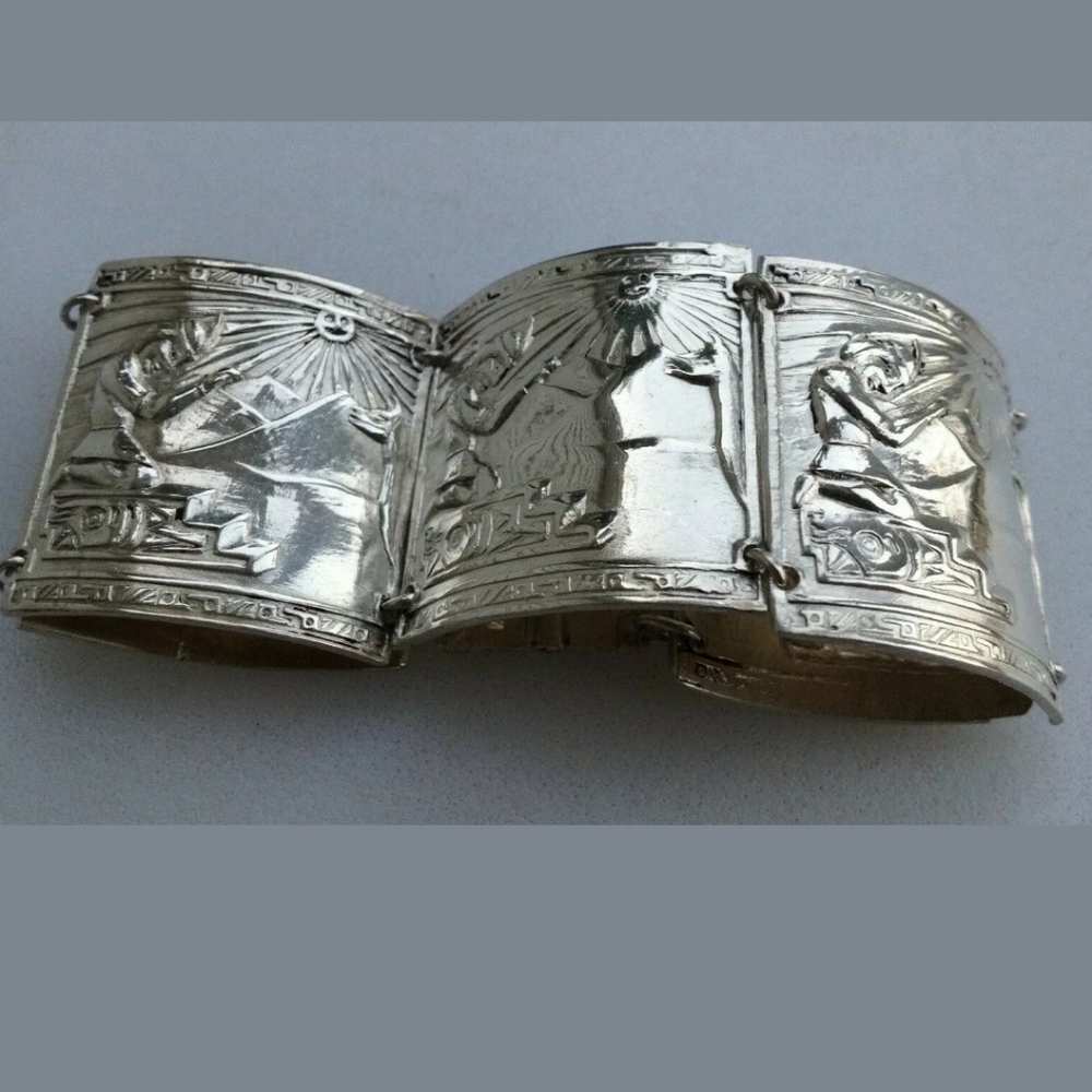 Silver Peruvian Bracelet - image 5